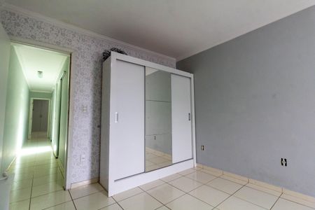 Casa à venda com 150m², 3 quartos e 2 vagasSuíte