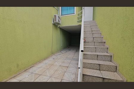 Casa à venda com 150m², 3 quartos e 2 vagasGaragem