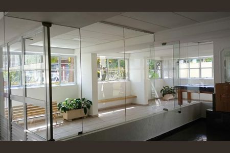 Apartamento à venda com 68m², 2 quartos e 1 vaga