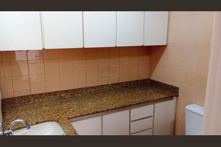 Apartamento à venda com 68m², 2 quartos e 1 vaga