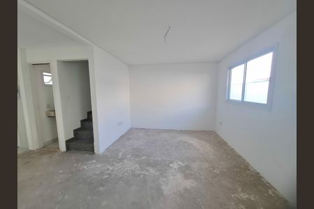 Casa à venda com 115m², 3 quartos e 2 vagas
