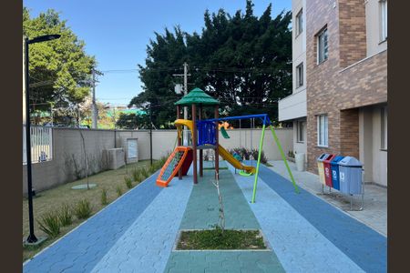 Apartamento à venda com 33m², 2 quartos e sem vagaÁrea comum - Playground