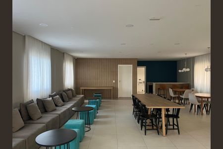 Apartamento à venda com 33m², 2 quartos e sem vagaÁrea comum - Salão de festas