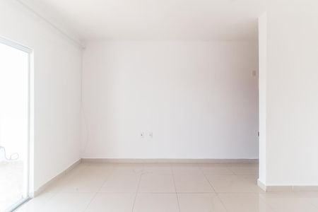 Casa para alugar com 690m², 3 quartos e 3 vagasSala