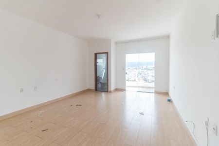Casa para alugar com 690m², 3 quartos e 3 vagasSuíte 1