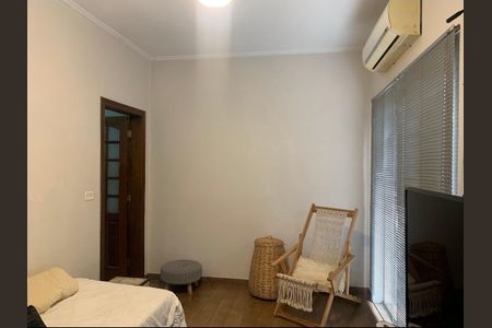 Casa à venda com 353m², 5 quartos e 4 vagasQuarto 3