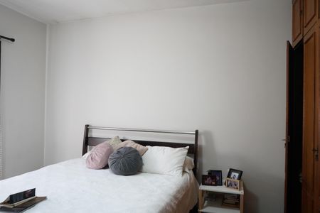 Casa à venda com 353m², 5 quartos e 4 vagasQuarto 1