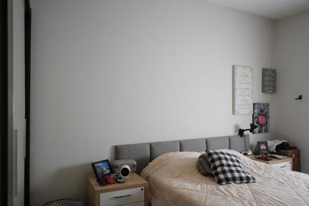 Casa à venda com 353m², 5 quartos e 4 vagasQuarto 2