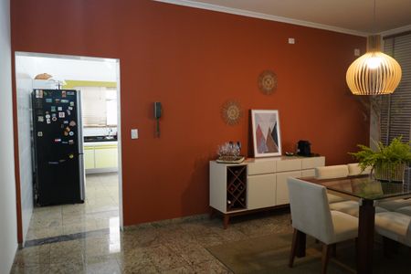 Casa à venda com 353m², 5 quartos e 4 vagasSala de Jantar