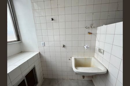 Apartamento à venda com 60m², 2 quartos e 1 vagaÁrea de Serviço