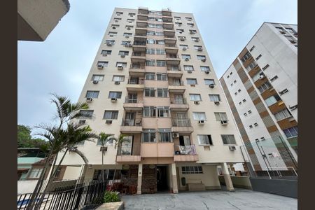 Apartamento à venda com 60m², 2 quartos e 1 vagaFachada do bloco