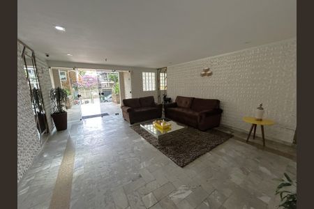 Apartamento à venda com 60m², 2 quartos e 1 vagaHall de entrada