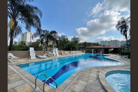 Apartamento para alugar com 87m², 3 quartos e 1 vaga Apartamento para alugar com 87m², 3 quartos e 1 vagaÁrea comum - Piscina