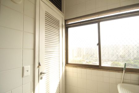 Apartamento para alugar com 87m², 3 quartos e 1 vagaBanheiro de Serviço
