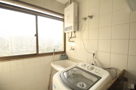 Apartamento para alugar com 87m², 3 quartos e 1 vagaÁrea de serviço