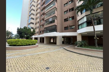 Apartamento para alugar com 87m², 3 quartos e 1 vaga Apartamento para alugar com 87m², 3 quartos e 1 vagaEntrada
