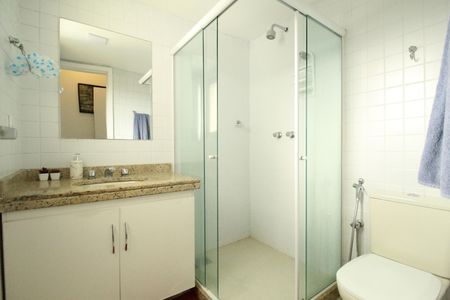 Apartamento para alugar com 87m², 3 quartos e 1 vagaBanheiro da suíte