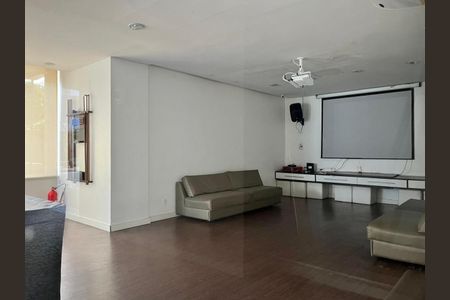 Apartamento para alugar com 87m², 3 quartos e 1 vaga Apartamento para alugar com 87m², 3 quartos e 1 vagaÁrea comum - Salão de jogos