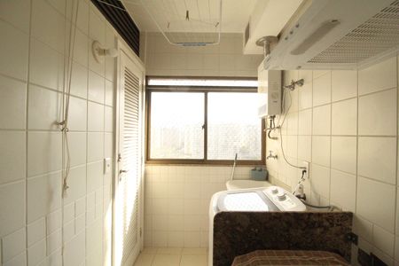 Apartamento para alugar com 87m², 3 quartos e 1 vagaÁrea de serviço