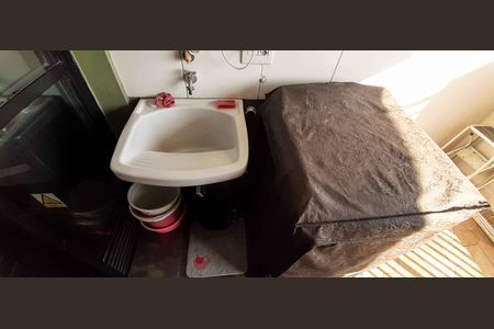 Apartamento à venda com 51m², 2 quartos e 1 vaga Apartamento à venda com 51m², 2 quartos e 1 vagaÁrea de Serviço