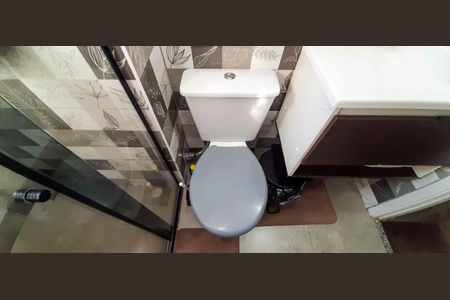 Apartamento à venda com 51m², 2 quartos e 1 vaga Apartamento à venda com 51m², 2 quartos e 1 vagaBanheiro