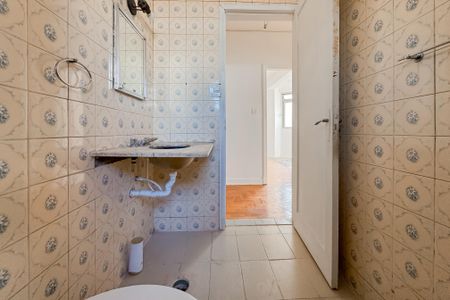 Apartamento à venda com 129m², 3 quartos e sem vagaBanheiro Corredor