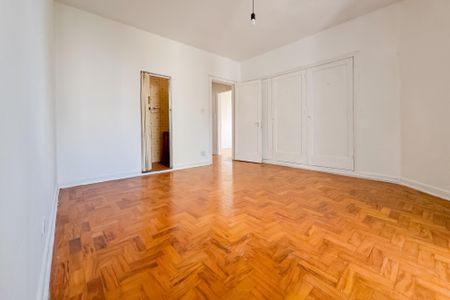 Apartamento à venda com 129m², 3 quartos e sem vagaSuíte