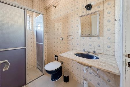 Apartamento à venda com 129m², 3 quartos e sem vagaBanheiro Corredor