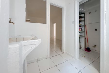 Apartamento à venda com 129m², 3 quartos e sem vagaÁrea de Serviço