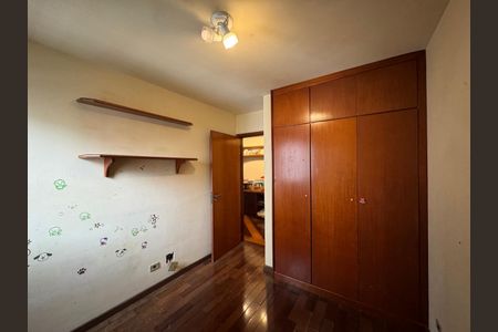 Apartamento à venda com 98m², 3 quartos e 2 vagas Apartamento à venda com 98m², 3 quartos e 2 vagasQuarto 3