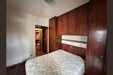 Apartamento à venda com 98m², 3 quartos e 2 vagas Apartamento à venda com 98m², 3 quartos e 2 vagasQuarto 1