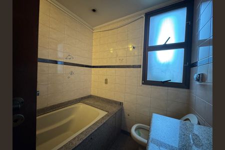 Apartamento à venda com 98m², 3 quartos e 2 vagas Apartamento à venda com 98m², 3 quartos e 2 vagasBanheiro