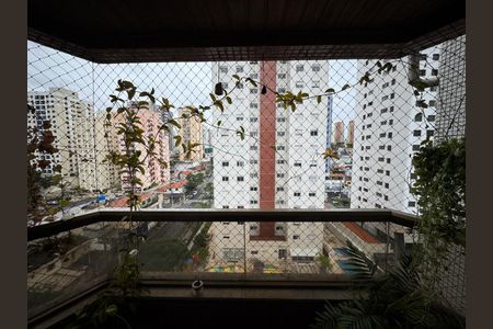 Apartamento à venda com 98m², 3 quartos e 2 vagas Apartamento à venda com 98m², 3 quartos e 2 vagasVaranda