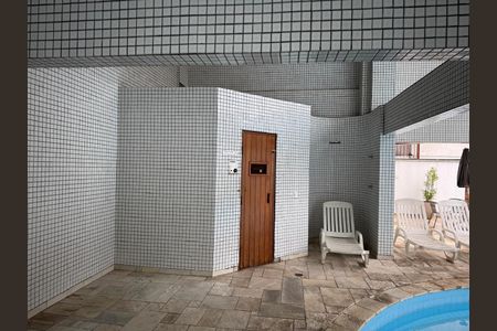 Apartamento à venda com 98m², 3 quartos e 2 vagas Apartamento à venda com 98m², 3 quartos e 2 vagasÁrea comum - Piscina