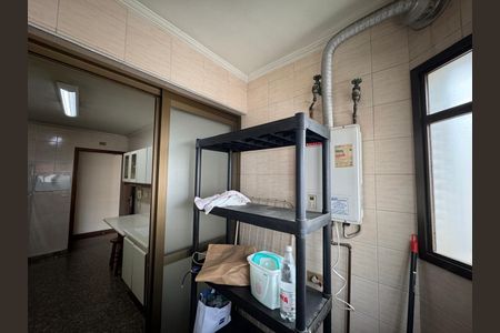 Apartamento à venda com 98m², 3 quartos e 2 vagas Apartamento à venda com 98m², 3 quartos e 2 vagasLavanderia