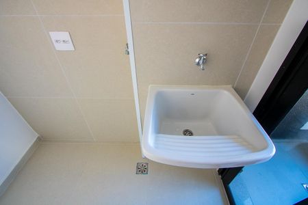 Apartamento à venda com 92m², 2 quartos e 2 vagasÁrea de serviço