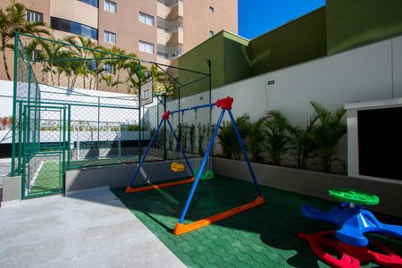Apartamento à venda com 92m², 2 quartos e 2 vagasÁrea comum - Playground