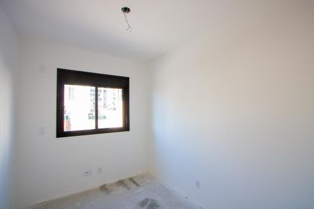 Apartamento à venda com 92m², 2 quartos e 2 vagasQuarto 2 - Suíte