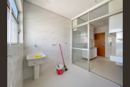 Apartamento para alugar com 84m², 3 quartos e 1 vaga Apartamento para alugar com 84m², 3 quartos e 1 vagaQuarto de Serviço