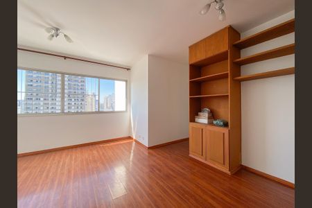 Apartamento para alugar com 84m², 3 quartos e 1 vaga Apartamento para alugar com 84m², 3 quartos e 1 vagaSala