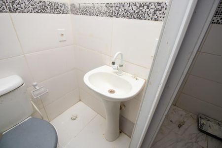 Apartamento para alugar com 35m², 1 quarto e sem vaga Apartamento para alugar com 35m², 1 quarto e sem vagaBanheiro