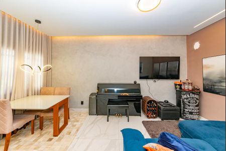 Casa à venda com 75m², 3 quartos e 1 vagaSala