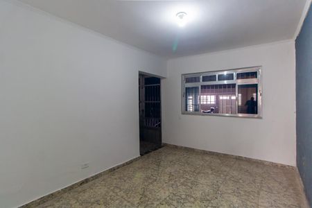 Casa para alugar com 160m², 2 quartos e 6 vagasSala