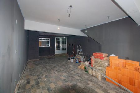 Casa para alugar com 160m², 2 quartos e 6 vagasGaragem