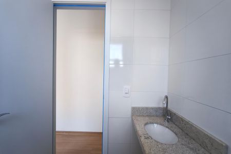 Apartamento à venda com 66m², 2 quartos e 1 vagaBanheiro Suíte