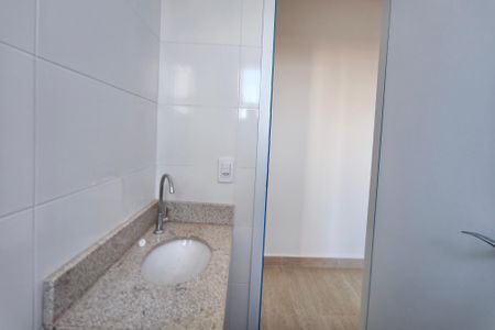Apartamento à venda com 66m², 2 quartos e 1 vagaBanheiro Social