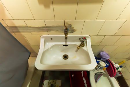 Casa de condomínio à venda com 112m², 2 quartos e sem vagaBanheiro