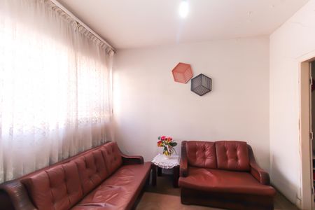 Casa de condomínio à venda com 112m², 2 quartos e sem vagaSala