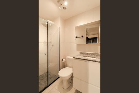 Apartamento para alugar com 27m², 1 quarto e sem vaga Apartamento para alugar com 27m², 1 quarto e sem vagaBanheiro da Suíte