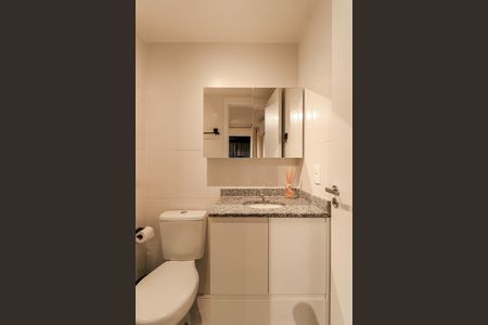 Apartamento para alugar com 27m², 1 quarto e sem vaga Apartamento para alugar com 27m², 1 quarto e sem vagaBanheiro da Suíte